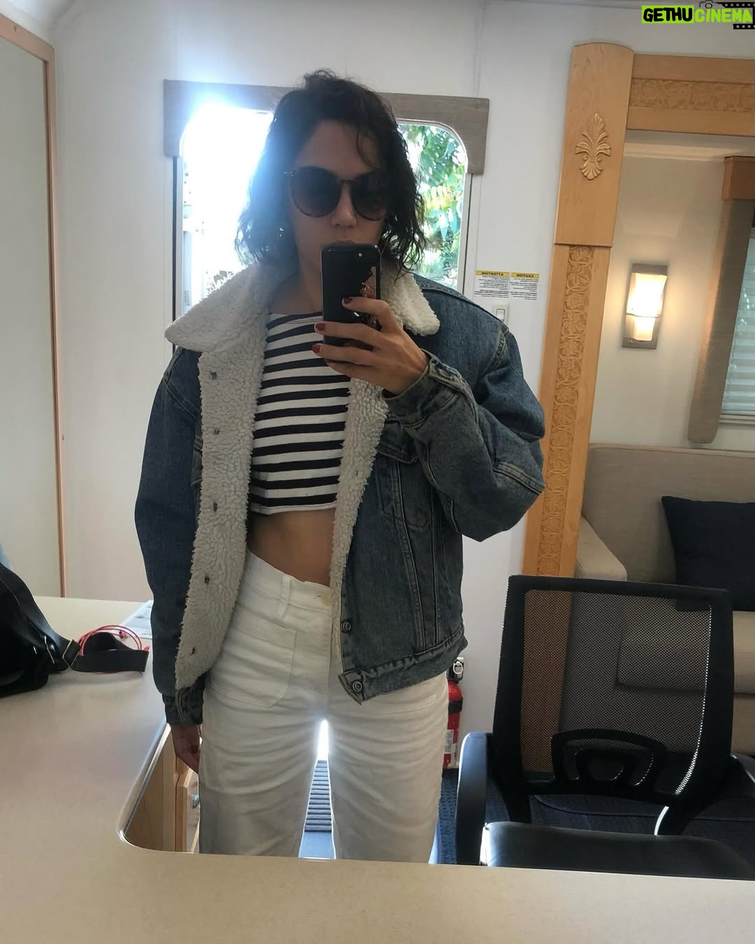Mishel Prada - 3.2K Likes - Wow, the number ONE sexiest show of all time 🙊 thank you @hollywoodreporter - I think that deserves a sexy little slideshow to celebrate and reminisce, don’t you? :)