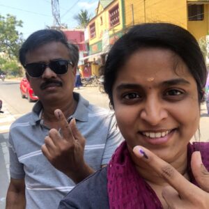 Mithra Kasthurirangan Instagram - This is the only picture I have with my dad taken on 18/04/2019. I wish I had taken more moments captured, more memories frozen in time to cherish forever. My dad loved photography, he believed in capturing the little moments that made life beautiful. So do I 🙂 I still don’t know how I missed taking more pictures with him.

He truly lived, he deeply loved, and his absence left a void that words can’t fill. It’s been four years since dad left us, Dad, but not a single day goes by without you crossing my mind.

We miss you daddy💔💔. I’m holding to the promise that I did to you and doing my best, you would be proud of me.🩷