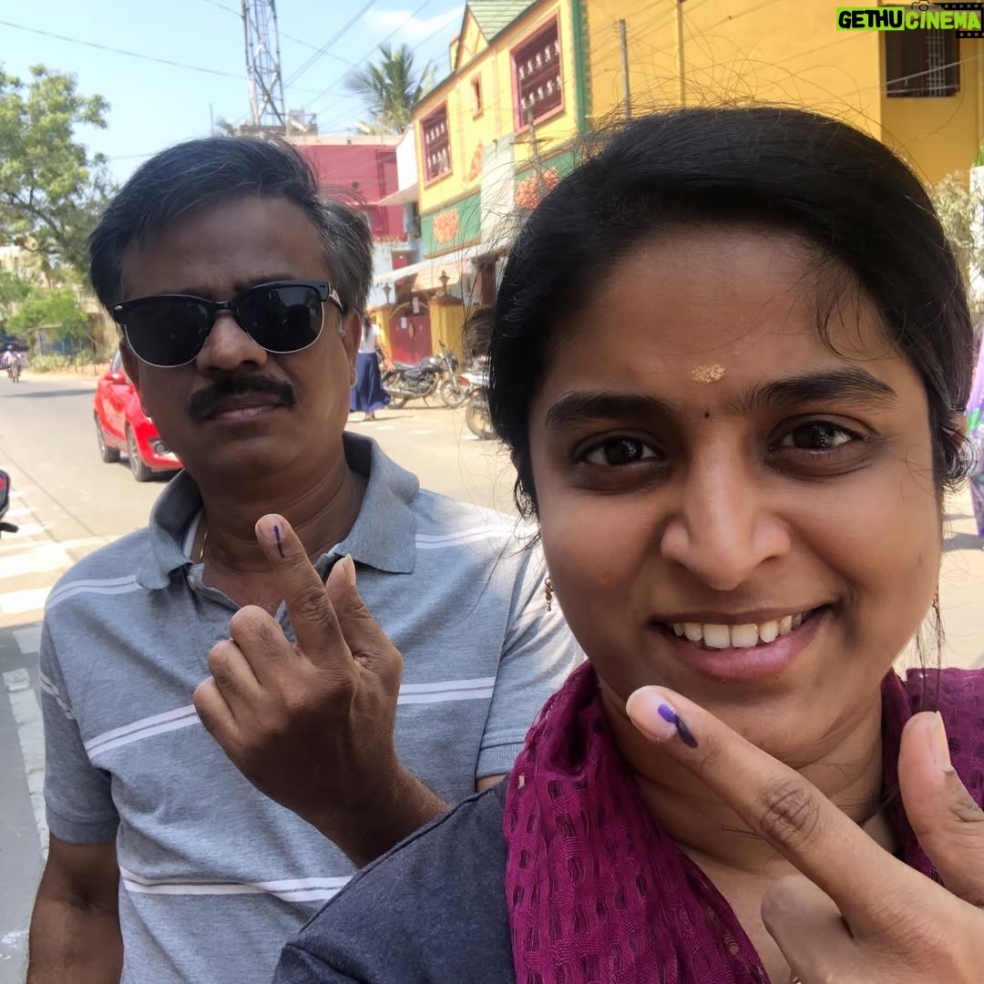 Mithra Kasthurirangan - 7K Likes - This is the only picture I have with my dad taken on 18/04/2019. I wish I had taken more moments captured, more memories frozen in time to cherish forever. My dad loved photography, he believed in capturing the little moments that made life beautiful. So do I 🙂 I still don’t know how I missed taking more pictures with him.
He truly lived, he deeply loved, and his absence left a void that words can’t fill. It’s been four years since dad left us, Dad, but not a single day goes by without you crossing my mind.
We miss you daddy💔💔. I’m holding to the promise that I did to you and doing my best, you would be proud of me.🩷