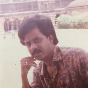 Mithra Kasthurirangan Instagram - This is the only picture I have with my dad taken on 18/04/2019. I wish I had taken more moments captured, more memories frozen in time to cherish forever. My dad loved photography, he believed in capturing the little moments that made life beautiful. So do I 🙂 I still don’t know how I missed taking more pictures with him.

He truly lived, he deeply loved, and his absence left a void that words can’t fill. It’s been four years since dad left us, Dad, but not a single day goes by without you crossing my mind.

We miss you daddy💔💔. I’m holding to the promise that I did to you and doing my best, you would be proud of me.🩷