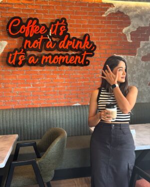 Mokshitha Pai Instagram - Travel far , sip slow 😃

#nimmamokshithapai #mokshi #travel #explore #makememories