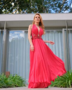 Monique Alfradique Most Liked Photos and Posts