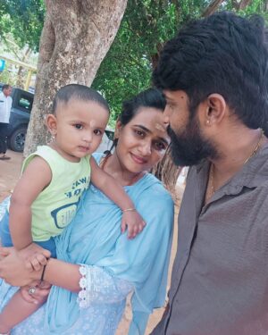 Moulya Instagram - 🧿greatful ❤️
@pratheekpro 
@amruthaabishek 
@abishekchandamarakshan 
@nithin_dalwai_ 
@prabhavathi759