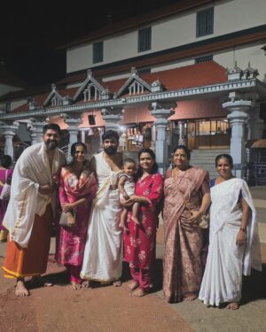 Moulya Instagram - 🧿greatful ❤️
@pratheekpro 
@amruthaabishek 
@abishekchandamarakshan 
@nithin_dalwai_ 
@prabhavathi759