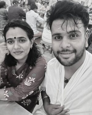 Moulya Instagram - 🧿greatful ❤️
@pratheekpro 
@amruthaabishek 
@abishekchandamarakshan 
@nithin_dalwai_ 
@prabhavathi759