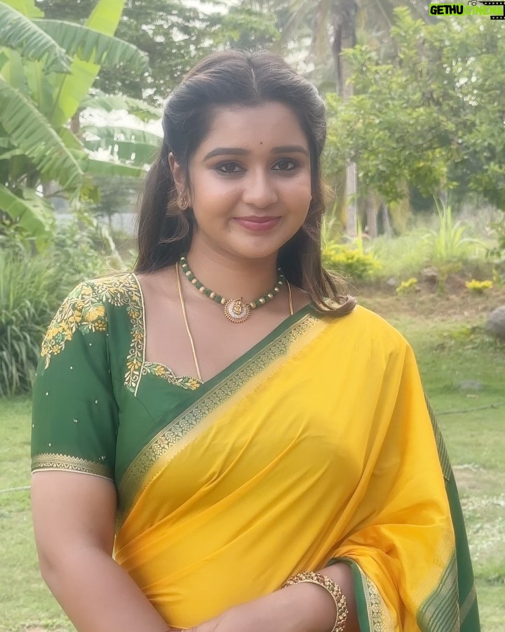 Mouna Guddemane - 15.3K Likes - ā¤ļøā¤ļø
Saree: @srscollectionss
Jewellery: @adya_jewellery_
#mouna #mouna_guddemane #charu #ramachari #kannada #saree #fyp #instagram #instagood
