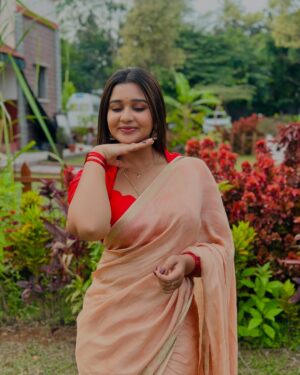 Mouna Guddemane Instagram - Monalisa ❤️
Saree: @vistara_silks ❤️
#mouna #charu #saree #kannada #mouna_guddemane #traditional #ɴᴇᴡᴘᴏsᴛ #fyp #instagram #instagood