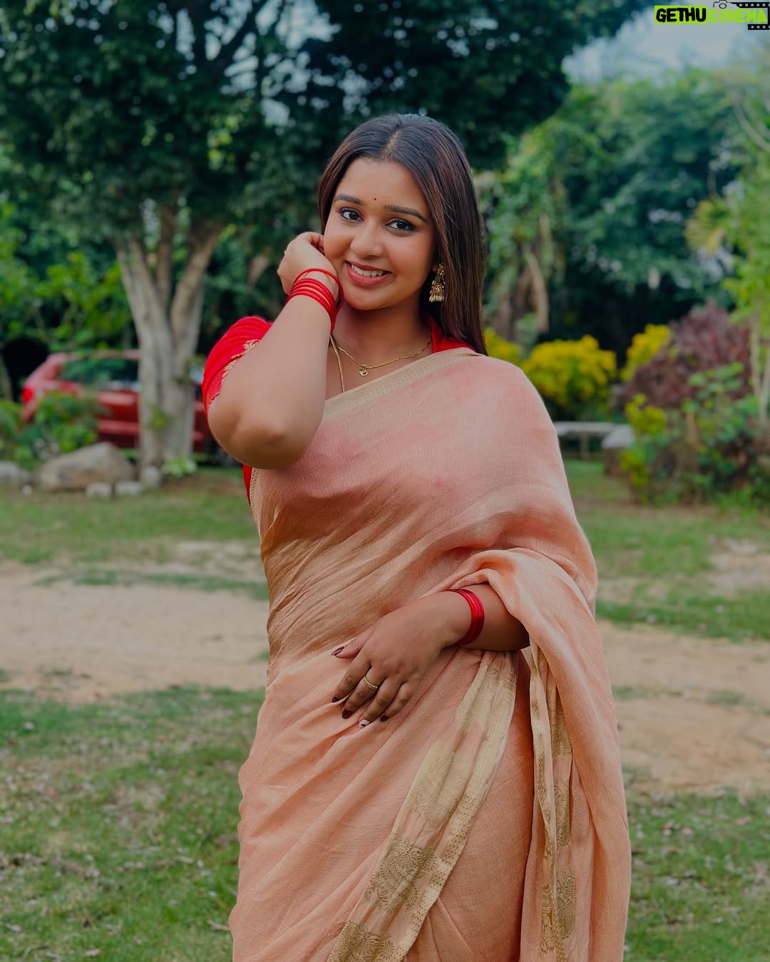 Mouna Guddemane - 41.7K Likes - Monalisa ā¤ļø
Saree: @vistara_silks ā¤ļø
#mouna #charu #saree #kannada #mouna_guddemane #traditional #É“į“į“”į“į“sį“ #fyp #instagram #instagood