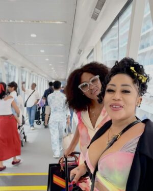 Moyo Lawal Instagram - Cruise ship to Malaysia time for the bday girl @maryremmynjoku 
#Wisermary  with the team @uzee_usman @chiemela33 
P.s I had to use raw sound because the entertainment they used to welcome us on the ship eeeh 🤣🤣🤣… p.s we were the only black people on the ship 🤣🤣…