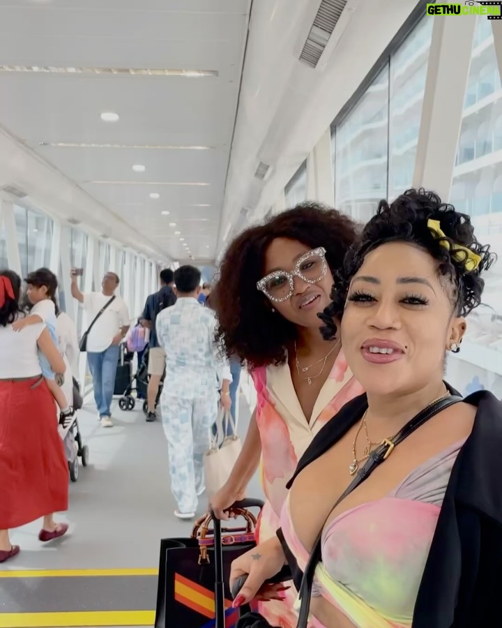Moyo Lawal - 19.8K Likes - Cruise ship to Malaysia time for the bday girl @maryremmynjoku
#Wisermary with the team @uzee_usman @chiemela33
P.s I had to use raw sound because the entertainment they used to welcome us on the ship eeeh 🤣🤣🤣… p.s we were the only black people on the ship 🤣🤣…