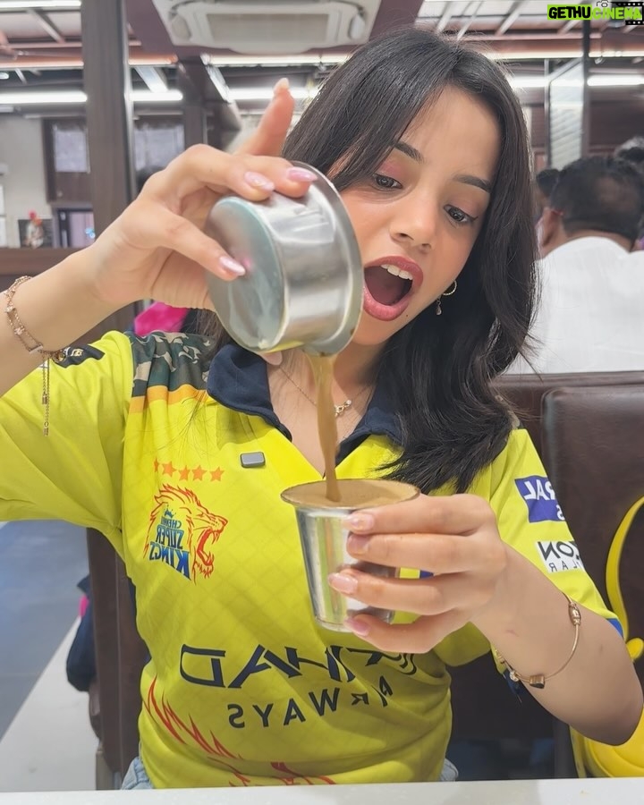 Muskan Karia - 76K Likes - how was your April?😍❤️