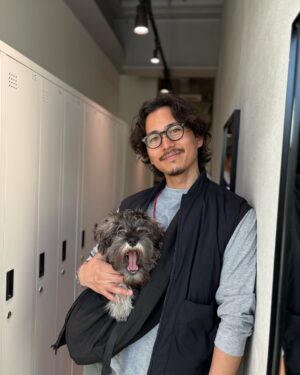 Naomi Lorraine Frank Instagram - .
.
来たる大好きな友達の大事な日に向けて
気合い入れオン眉復活させました💇‍♀️

@unami_kinu さんいつもありがとうございます🤍

最後は私を待ちながら寝てるボーイズ👨🏽‍🍼
.
.
#unami#unami吉祥寺#吉祥寺#ペットOK