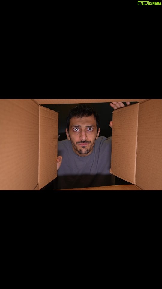 Nasim Adabi - 1.3K Likes - رونمایی از تیزر نمایش «چهارراه کوکاکولا»
به دلیل استقبال تماشاگران بلیت روزهای نخست به پایان رسید و پیش فروش روزهای جدید هم اکنون در سایت تیوال در دسترس می باشد.
بازیگران این نمایش عبارتند از: پاشا رستمی، فاطیما بهارمست، میثم نوروزی، فرانک کلانتر، حسین ثمری، مجید عراقی، آناهید ادبی، آوین منصوری و آرنیکا اکبری
طراح و کارگردان: سوگل ایزدی فرد
تهیه کننده: محمدرضا منصوری
مشاور کارگردان: نسیم ادبی
تیزر: کوروش خمسه نژاد
#مجید_عراقی #محمدرضا_منصوری #حسین_ثمری #تئاتر #هماروستا #تهران #نمایش #سینما #تیزر #تیوال #نسیم_ادبی