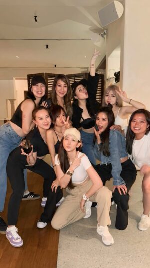 Natalia Ng Instagram - Mamas night out: expectation vs. reality 

Bidding our fav cili padi 🌶️ farewell for now and sending @dirtylingeriex off with a fittingly alcohol-inspired reel we shot after some liquid courage. We will miss you 😭

PS, Boy are we glad we didn’t have social media back in our heyday, we’d be in trouble

PPS, Hope our kids don’t see this
