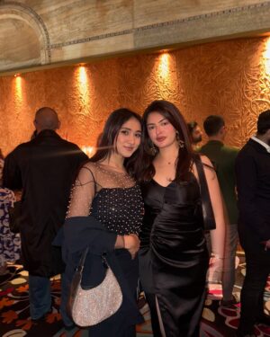 Neeha Riyaz Instagram - “Had an amazing night at the after party of the Khushmag  @khushmag Wedding Show! Met so many wonderful people! 🎉✨” Thank you for the invite ✨🤌