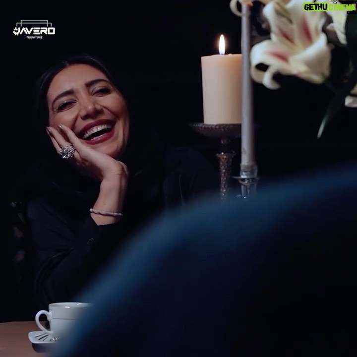 Niki Mozaffari - 7.9K Likes - ✨
نیکی مظفری
همراه برند ( ژاورو ) شد
.
.
از شما عزیزان دعوت میشود
تا از گالریهای متفاوت برند ( ژاورو ) که مجموعه ای از مبلمان نئوکلاسیک با طراحی خاص و منحصر به فرد است ، دیدن کنید
. و از نزدیک شاهد زیبایی و کیفیت مبلمان ژاورو باشید
.
ژاورو ، جایی که هنر و اصالت با یکدیگر ترکیب میشوند
@javero.ir
@nikimozaffari