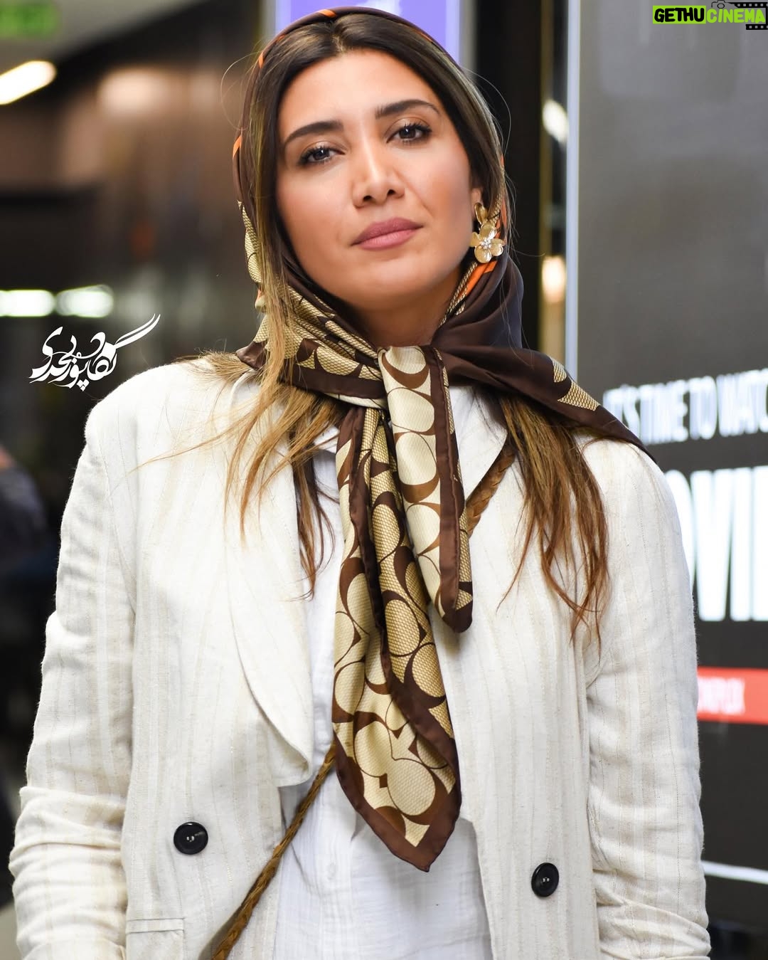 Niki Mozaffari - 36.4K Likes - اکران فیلم « کوچه ژاپنی ها » با عوامل این فیلم✨