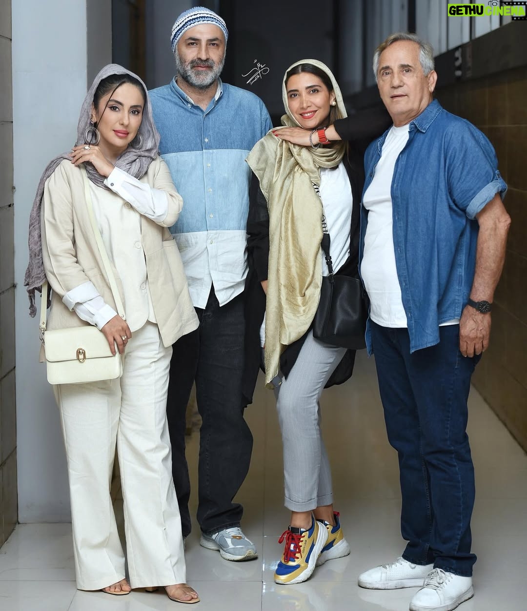 Niki Mozaffari - 47.9K Likes - .
ورق بزنید
اکران فیلم سینمایی « کوچه ژاپنی ها »
همراه با بازیگران این فیلم ، در پردیس سینمای مگامال😍✨
.
عکسها از : @soroushmn_ 💐