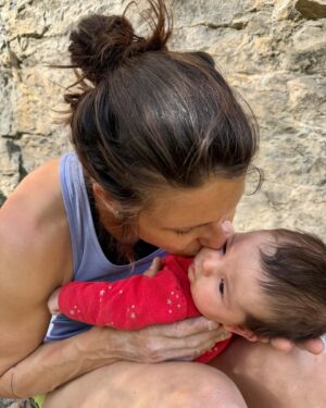 Nina Caprez Instagram - Life recently with a 2 months and 2,5 years old. Managing to go back to climbing in a smooth way. Feeling damn lucky to have 2 awesome kids and a mega partner, friends and family I can always relay on!
Life is good! 

@arcteryx @petzl_official @scarpa_world @namuk @gebana.official @julbo_eyewear