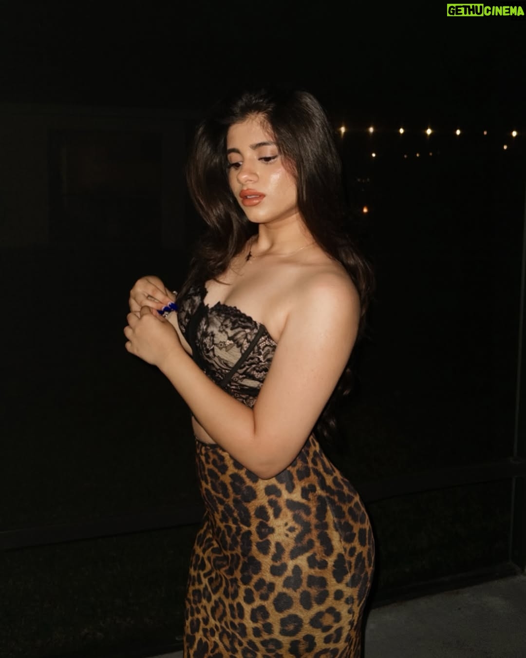 Nishika Lalwani - 3.3K Likes - 🌶️🍒what's new baby?