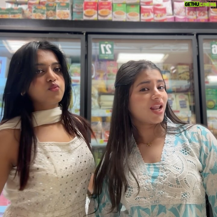 Nishika Lalwani - 1.3K Likes - this & that 🚮