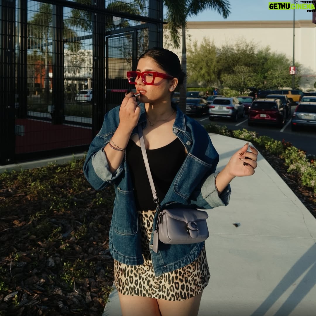 Nishika Lalwani - 1.7K Likes - vibe right now is just living life ‼️