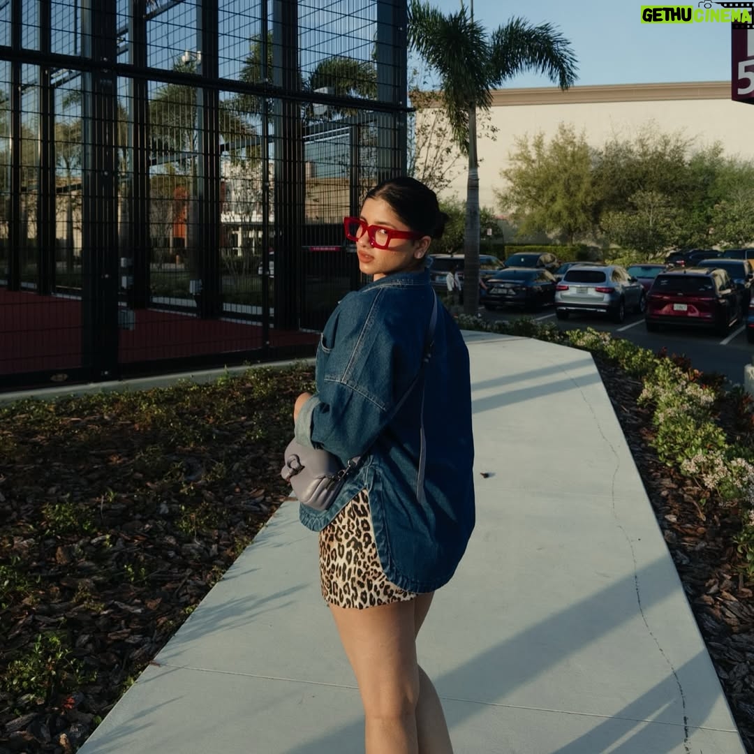 Nishika Lalwani - 1.7K Likes - vibe right now is just living life ‼️