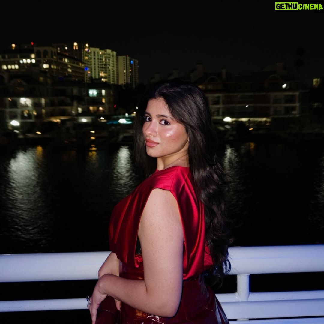 Nishika Lalwani - 1.6K Likes - can't reach me 🚢🍒
wearing @micas.official ‼️
memorable girls night out with @yachtstarship 🇺🇸