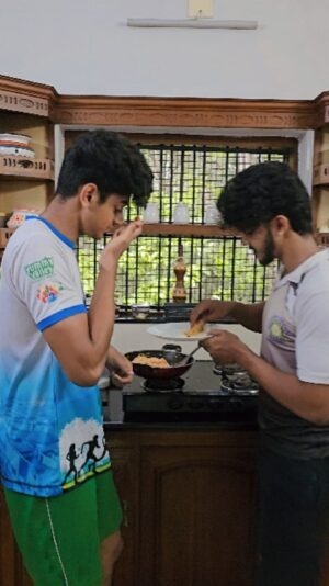 Nitha Promy Instagram - ഇത് post ചെയ്തതിന് ഞാന്‍ പ്രത്യാഘാതങ്ങൾ നേരിടേണ്ടി വരും..😄😂

#fun #sons #cooking #instagramers #malayali #instagood #instagram #reelitfeelit #mallu #viral #viralreels #mallugram #fyp #explore #funny #viralvideos #reels #shorts #reelsinstagram #instagramreels  #motherandson