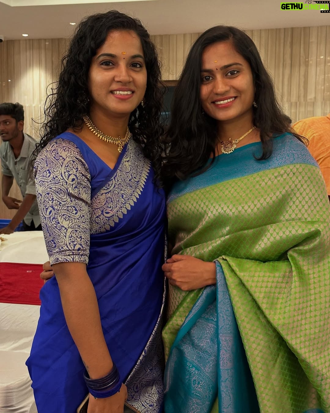 Nivedita Rajappan - 26.4K Likes - Be Your Own Kind Of Beautiful..!!🌸

#saree #friends #smile #blue