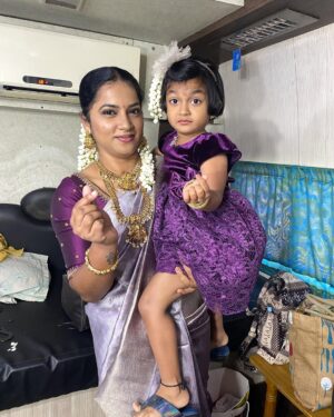 Nivedita Rajappan Instagram - The perks of being ANITHA
#anitha #kudumbasthan #shooting