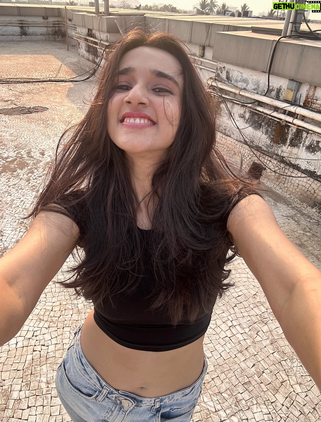 Nuveksha - 55.4K Likes - ❦❦❦