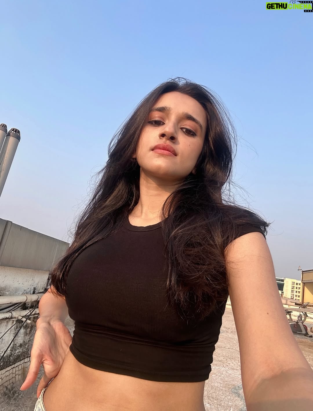 Nuveksha - 55.4K Likes - ❦❦❦