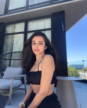 Nuveksha Instagram - Tanned.