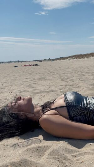 Nuveksha Instagram - 🏖️

@sa.diosa 
@wins_lensation