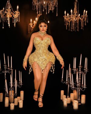 Nwaoha Chioma Blessing Instagram - Happy Birthday Super Star Queen C👸 ……

Always been that Small Girl with the Biggest God📌 📌 . On this new Age . I’m attracting All the Blessings / Lifestyle I Deserve 🥂🥰… Thank You Jesus 🙏❤️… 

Styled by my Pretty Self and Team 🔥..
Dress @finieecouture 
Hair styled @bobokingnard 
Photography @mjphotography_official 

#Chioma’sBig25 #Nov2nd