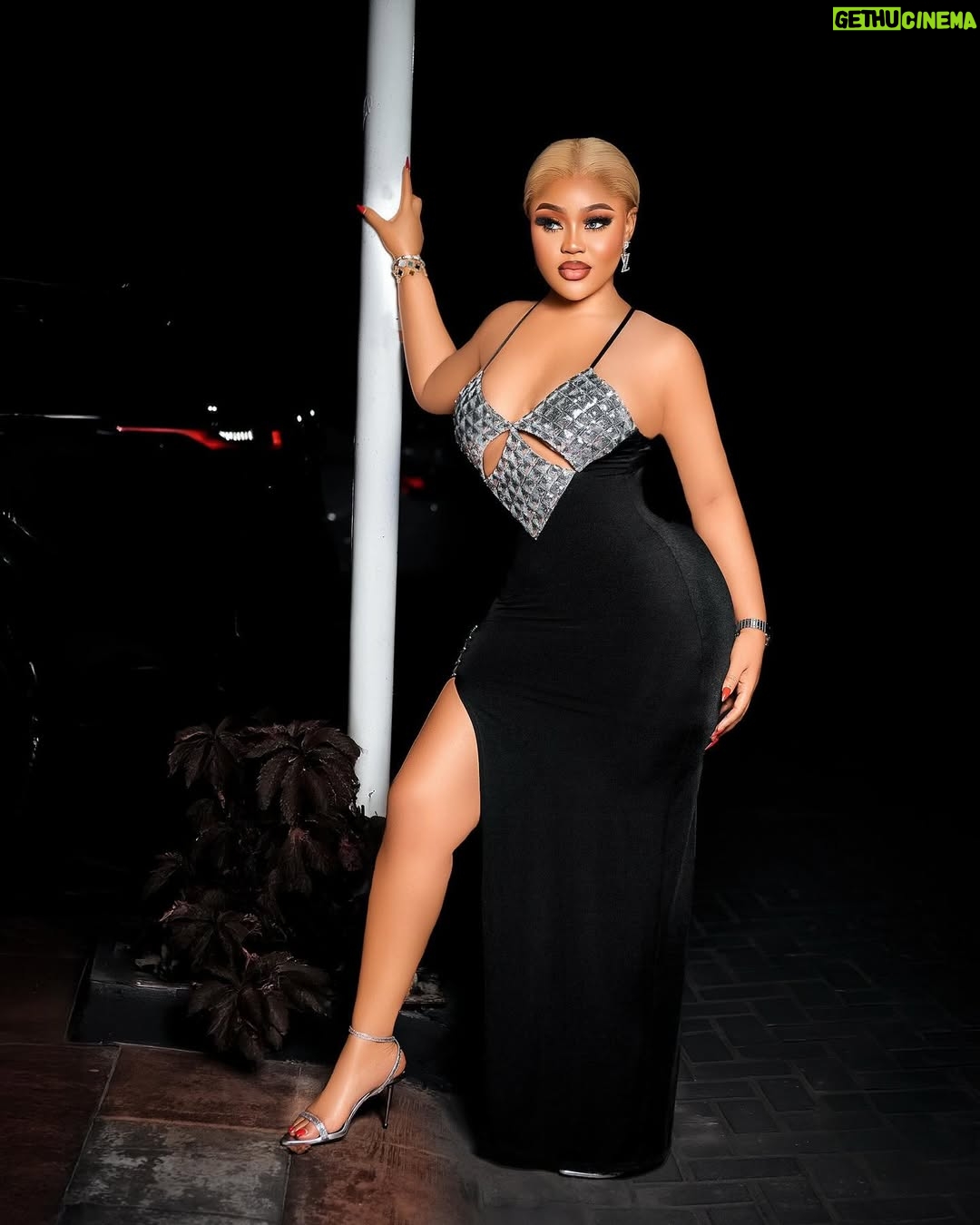 Nwaoha Chioma Blessing - 67.8K Likes - She’s Everything She thinks she is and even More 🥰💰…
#Datenight🥂