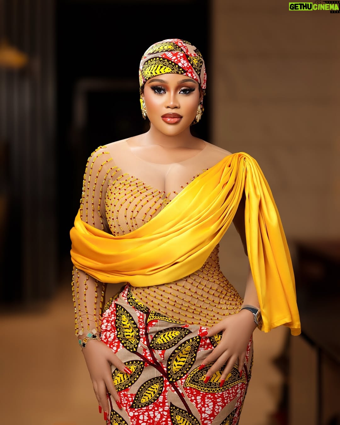 Nwaoha Chioma Blessing - 146.7K Likes - For He has Paid the Price on the Cross .. The Tomb is Empty 🥰🥳❤️… Happy Easter 📌
New movie Drops tomorrow. 6pm @chioma_nwaoha_premuimtv
Have you turned on your Notifications 🔔 ??????
Styled @finieecouture 🔥🔥📌📌📌