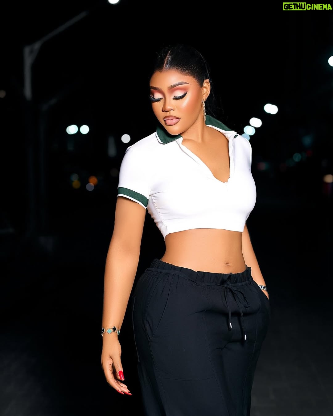 Nwaoha Chioma Blessing - 86.3K Likes - Effortlessly Getting your Attention 🤩❤️……
Last slide is giving . Continue watching “ Feelings Attached on YouTube “ 💃🥂. I appreciate you all 🙌😍