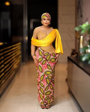 Nwaoha Chioma Blessing Instagram - For He has Paid the Price on the Cross .. The Tomb is Empty 🥰🥳❤️… Happy Easter 📌

New movie Drops tomorrow. 6pm @chioma_nwaoha_premuimtv 

Have you turned on your Notifications 🔔 ??????
Styled @finieecouture 🔥🔥📌📌📌