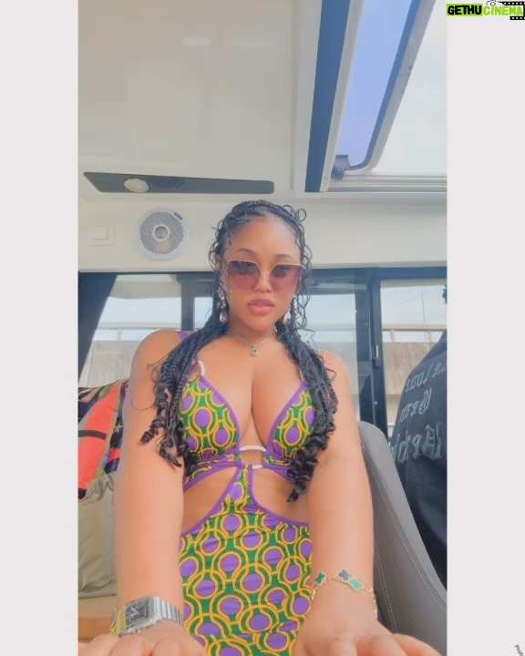 Nwaoha Chioma Blessing - 64.3K Likes - Sailing through the Waves 🌊 of Freedom 💃💕……. Giving my kids all the Treats they Deserve 😘.
Slide 2 . Zowi said “ Ama Love can we Twerk “ ?
Ama Love “ Yes Naw “ . We can 💃💃💃💃💃