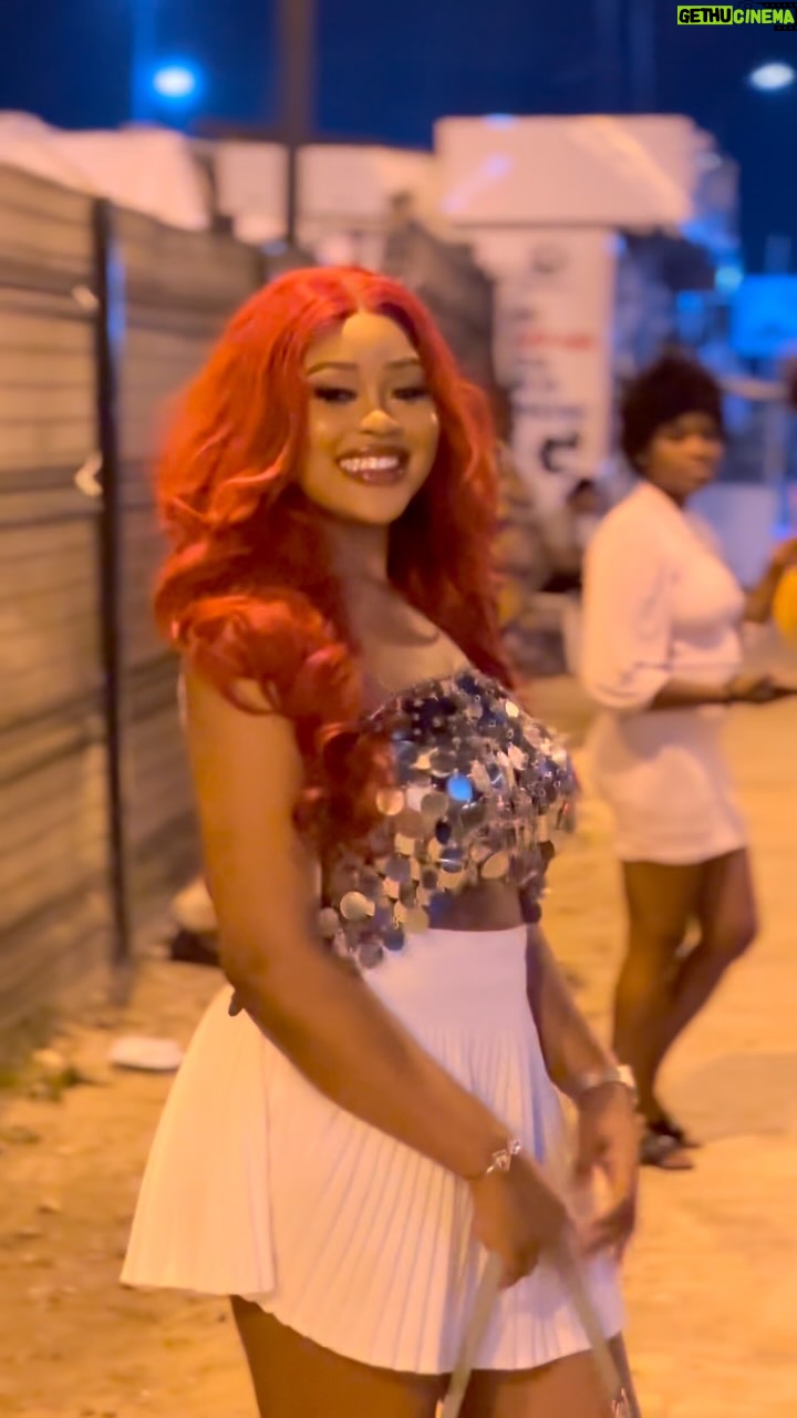 Nwaoha Chioma Blessing - 69.9K Likes - She Dey on Promo ooo😅😅😅……..
Missed Her on your Screen ? Should we fix a Date this weekend for a New premium Hot stuff ???? 😁