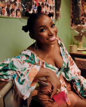 Omowumi Dada Instagram - Keep your circle full of light, love, and laughter.ā¤ļøšš”
Some of the most powerful love stories arenāt romanticātheyāre the deep, soul-nourishing bonds between women.š
@folustorms and I shared that kind of bond, both on and off screen in #RedCircle.
We fine shaāno be lie! Lol.š
Tag the people in your ālet them know you LOVE them ā¤ļøš„°šš¾
#omowunmidada #childofgrace #actor #folustorm #friendship #tgif #sisterhood #love