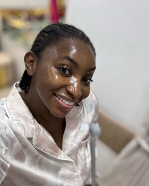 Omowumi Dada Instagram - The love has been overwhelming after I made the last post about the surgery. With a heart full of Gratitude I say Thank you to everyone for your love , kindness and prayers.
Here is a recap of how my April wentš„°š„°š„°
2. Checked into the Hospital the night before surgery
3. Breakfast at the hospital
4. Itās a struggle coming down the stairs.It was at this point I knew I wasnāt strong for wakabout
5. Made it to āI Said What I Saidā interview
6. RED CIRCLE SHenanigans with @folustorms @noraawolowo āļø
7. Smiling through the pain
8. Enroute hospital for post surgery check
9. happy Easter
10. I say I must go to church
11. Whatās life without good friends
12. STILL I RISE šŖš¾
#omowunmidada #childofgrace #champion #anklesurgery