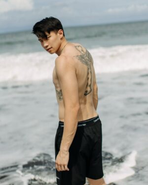 Onic Vior Instagram - God wants to see us fall in love
.
.
.
promo code @sweet.escape : VIORVINCENT