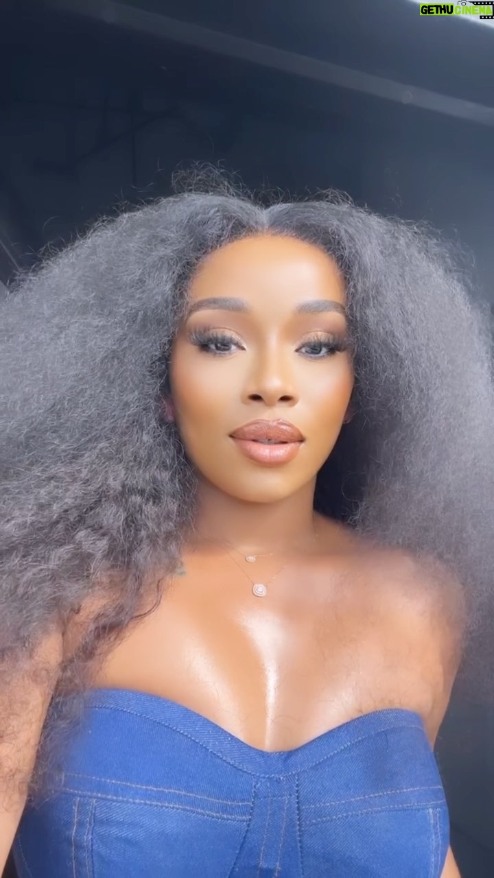 Onyi Alex - 54K Likes - 😉❤️
Hair @bgl_hair ✅