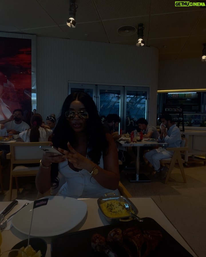 Onyi Alex - 65.1K Likes - Pick your fav slide .. 😉♥️
Authe Nwachinemere 🕊️
It only gets better ✅ #onyiialexx