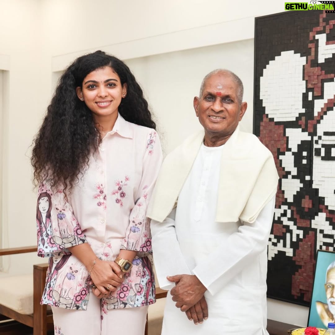 Padeni Kumar - 34.5K Likes - I have been wanting to post these pictures for so long and now it’s the time 😍 One of my songs from my recent movie got composed by The legend “ILAIYARAJA” sir himself✨
🧿When I heard the song for the first time, my heart melted and I cried in front of him so he asked me to keep that lyrics pages that he wrote for me❤️
🧿 Thanks to this Universe for making my dreams possible✨ It’s not easy to get this opportunity as a girl who dreamt of cinema few years before and still dreaming to achieve a lot more✨
🧿 Thanks to each and everyone from my crew especially the director Balakrishnan sir, Executive producer Jaishankar sir.
🧿 Will reveal the movie details soon✨ Thank you so much my fans and family and friends for supporting me all these days✨
🧿 Really, My heart filled now and yaaayhhhh More to go💪🏼
.
#music #passion #aim #dream #big #trust #the #process