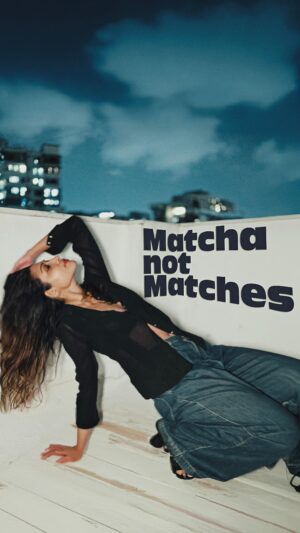 Pallavi Das Instagram - Powered by 🍵 Matcha & 💅🏽 MCE @pallavi_das #ChaoticbutCute #SoloSlay
written, directed and edited by @itshowyoulookatit mixed & mastered by @lokeshmadanlive at @lokeshmadanstudio