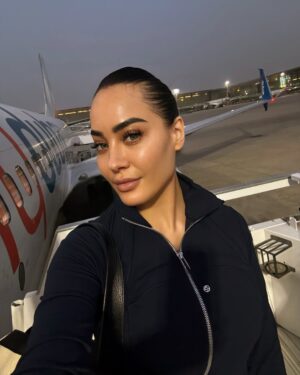 Paola Saulino Instagram - Doha  Dump 🇶🇦 
And the 80% of pic made are not here 😅

#doha #toomanypics #dump #unposted #qatarinstagram #needpart2now #loveqatar🇶🇦